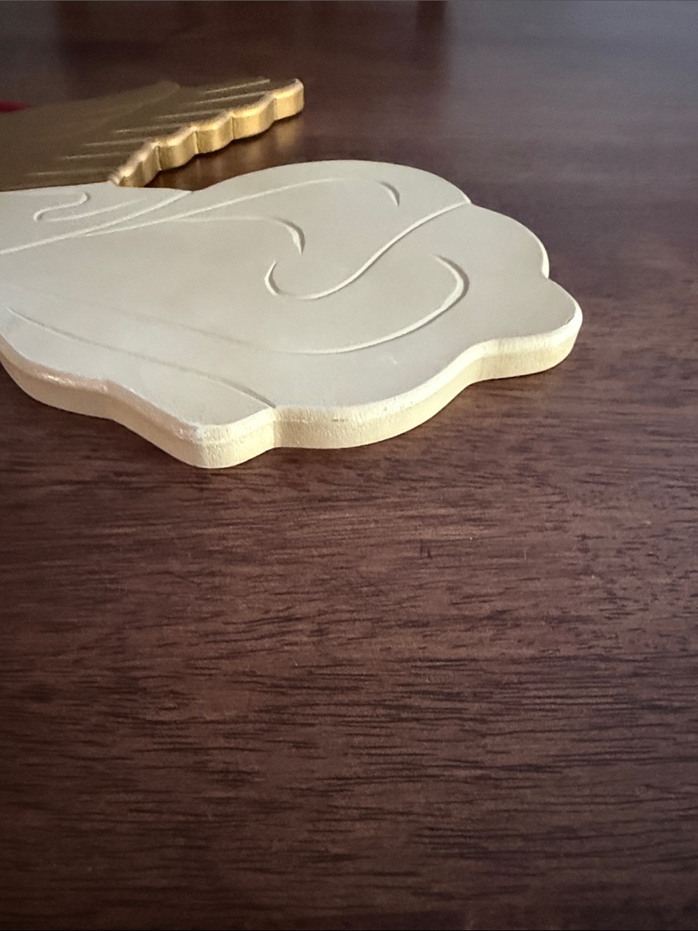 Wooden angel hanging ornament - Picture 4 of 9